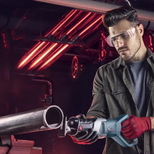 Electric Reciprocating Saw 705W